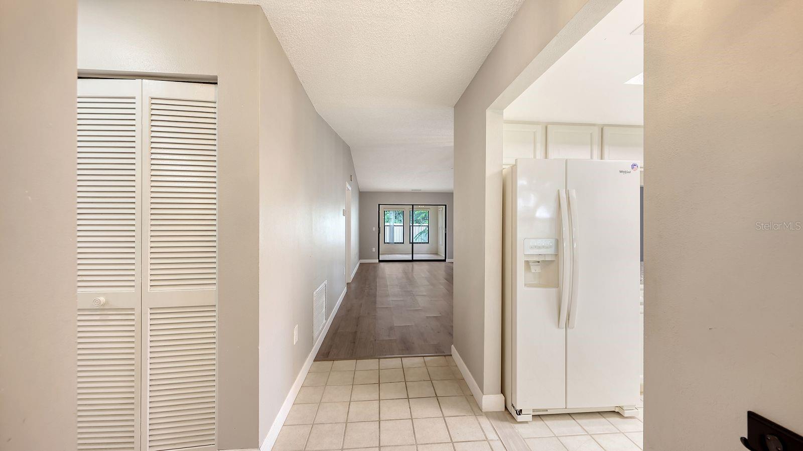 4633 OAK HILL DR #13, SARASOTA, FL — photo 5
