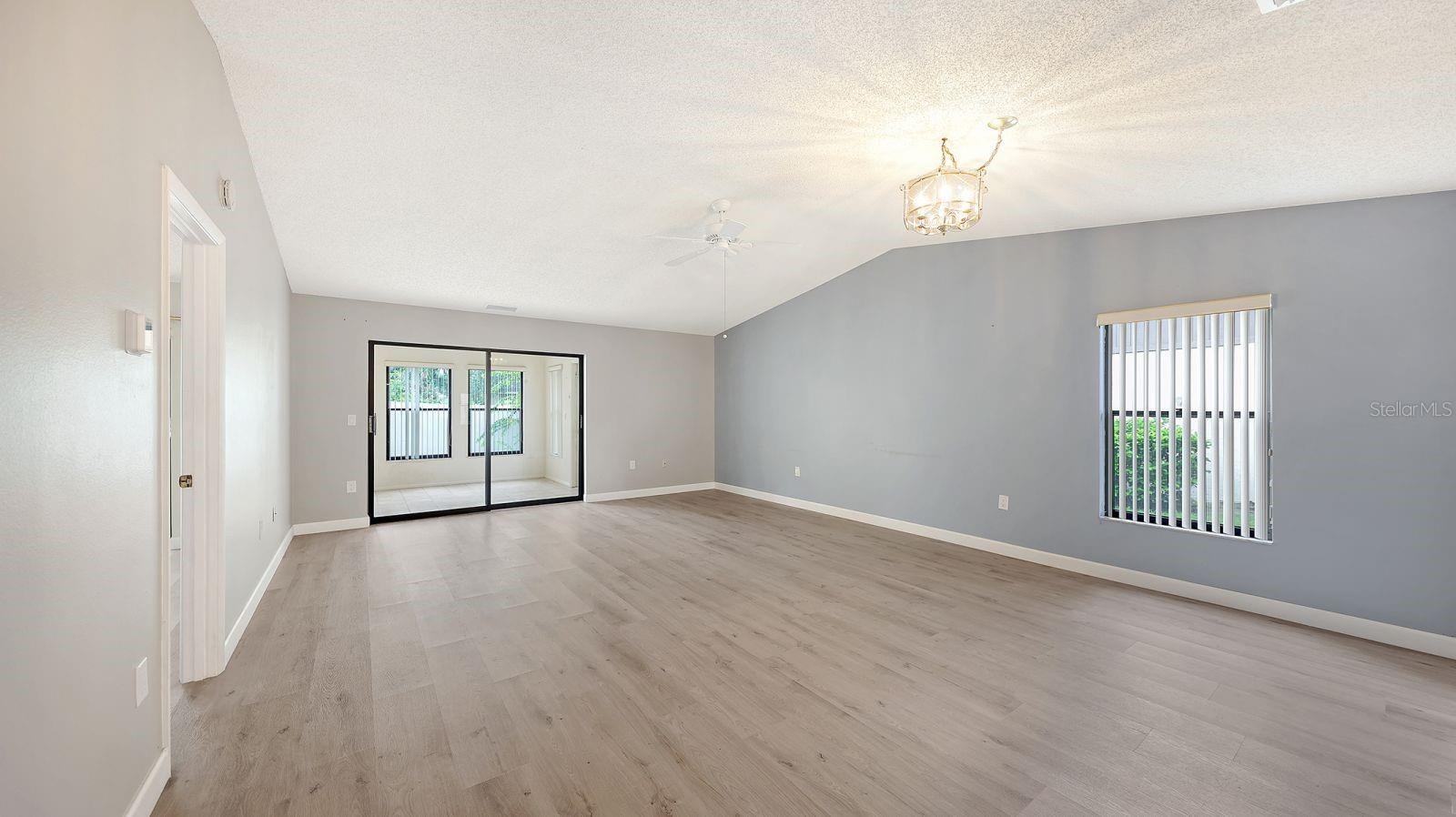 4633 OAK HILL DR #13, SARASOTA, FL — photo 10