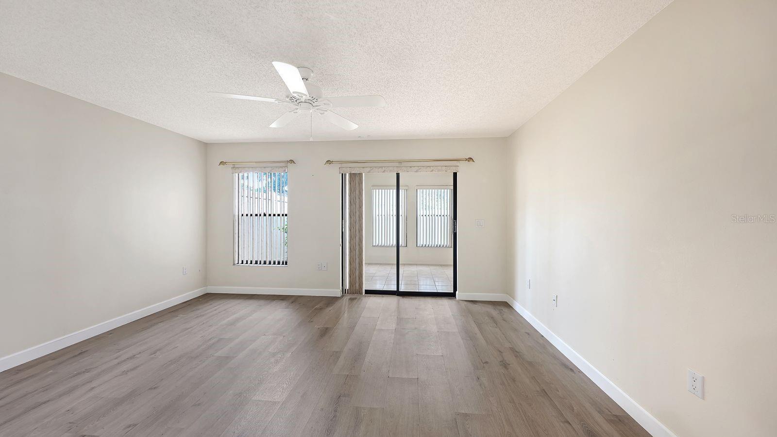 4633 OAK HILL DR #13, SARASOTA, FL — photo 18