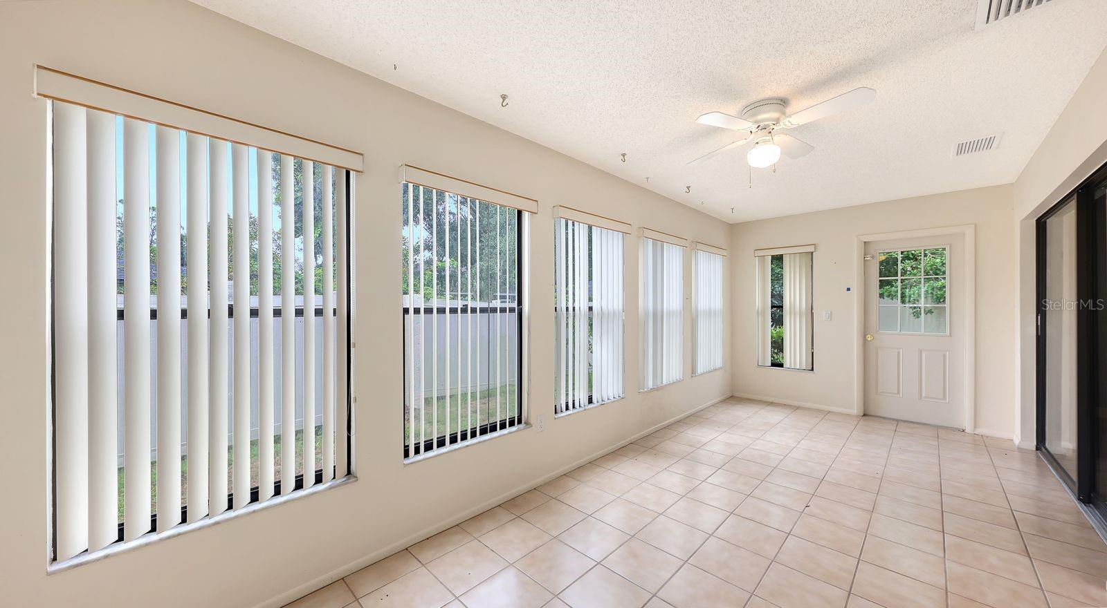 4633 OAK HILL DR #13, SARASOTA, FL — photo 26