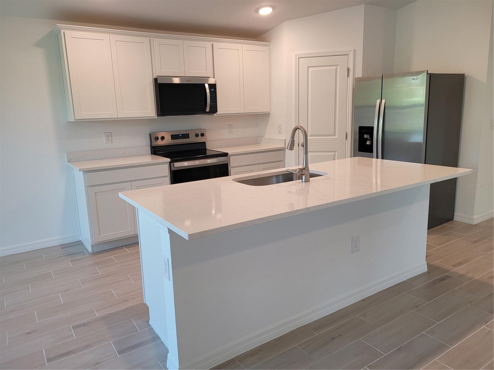 6305 SHAW ST, ENGLEWOOD, FL — photo 4