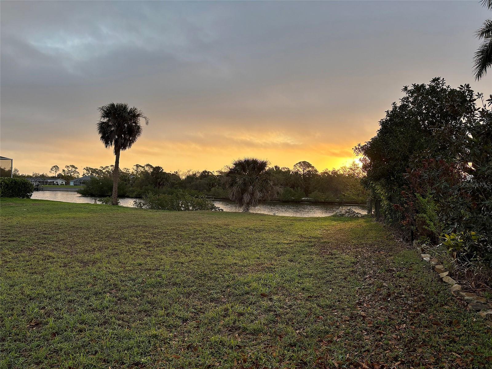 3190 LAKE VIEW BLVD, PORT CHARLOTTE, FL — photo 20