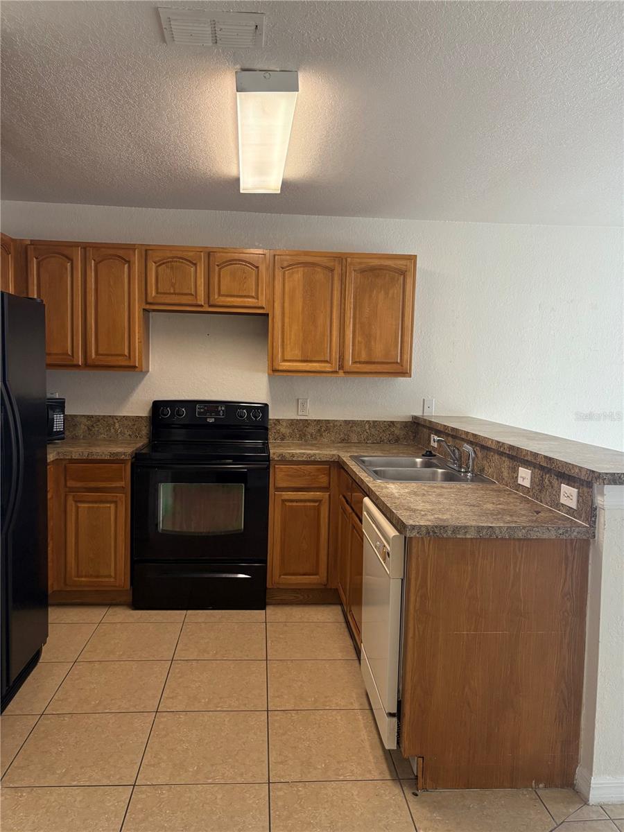 756 CAMEL CT, KISSIMMEE, FL — photo 16