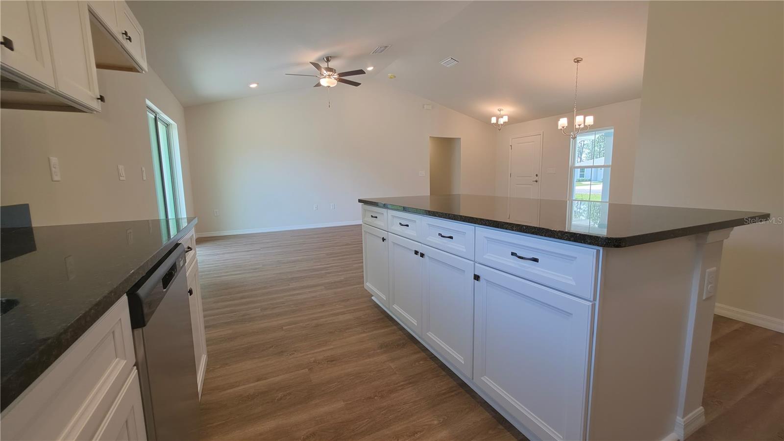 1353 W CARY DR, CITRUS SPRINGS, FL — photo 9