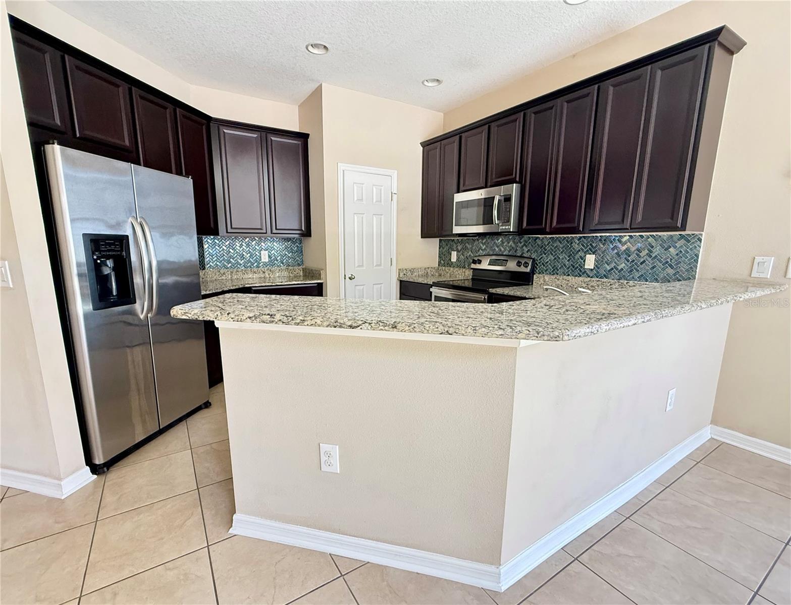8623 DEEP MAPLE DR, RIVERVIEW, FL — photo 6
