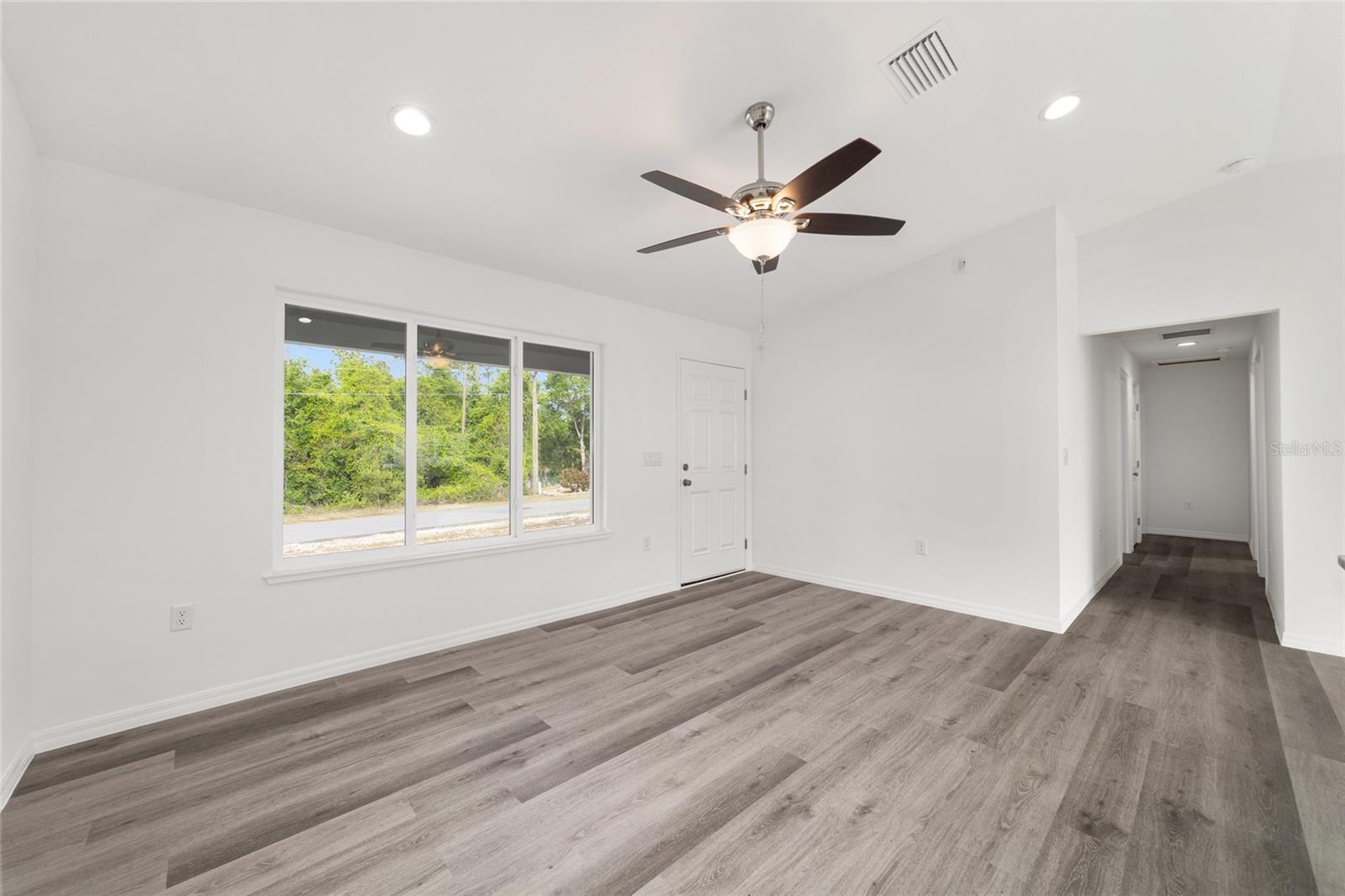 13078 NE 7TH LOOP, SILVER SPRINGS, FL — photo 11