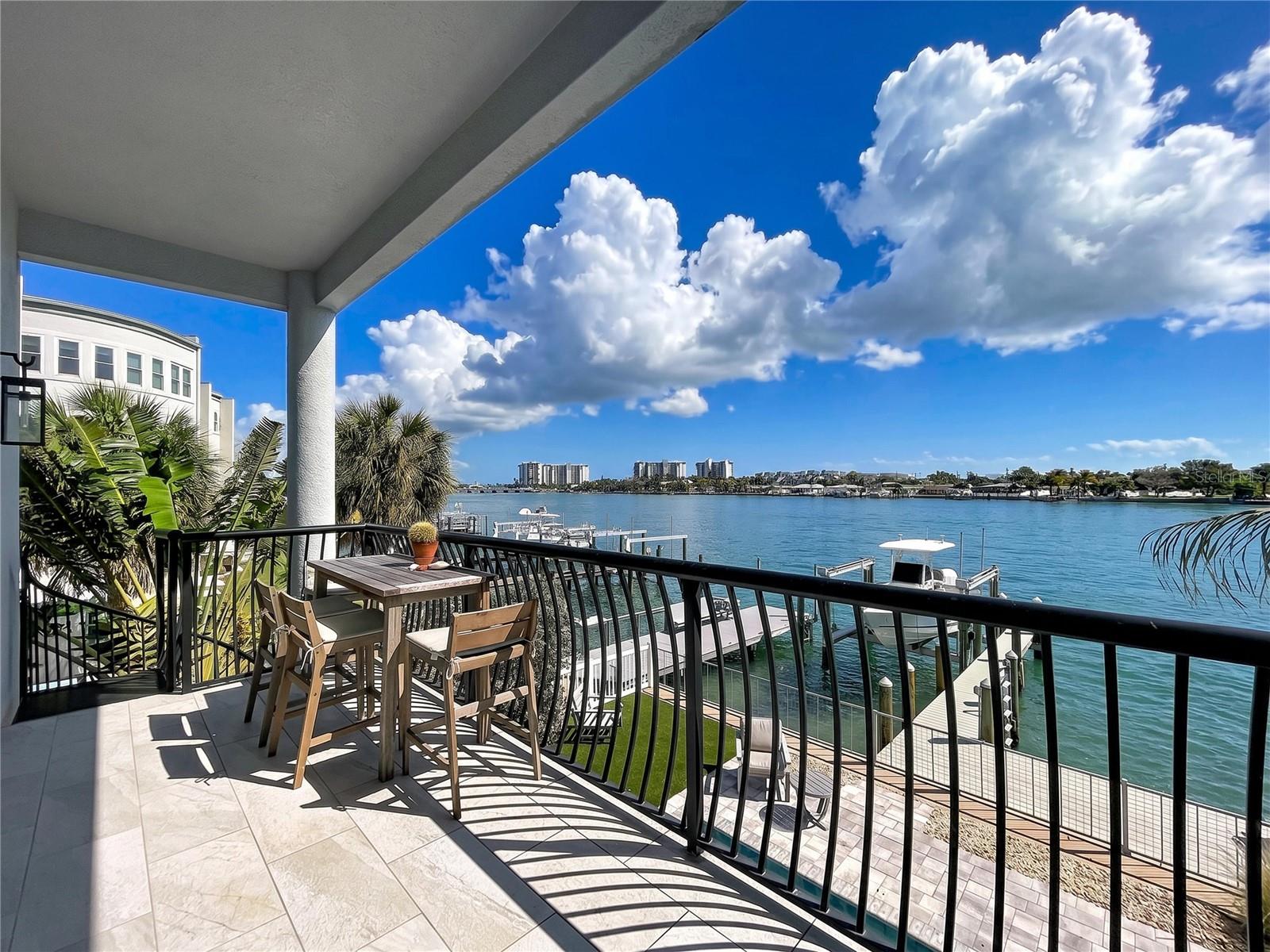 306 BAY PLZ, TREASURE ISLAND, FL — photo 11