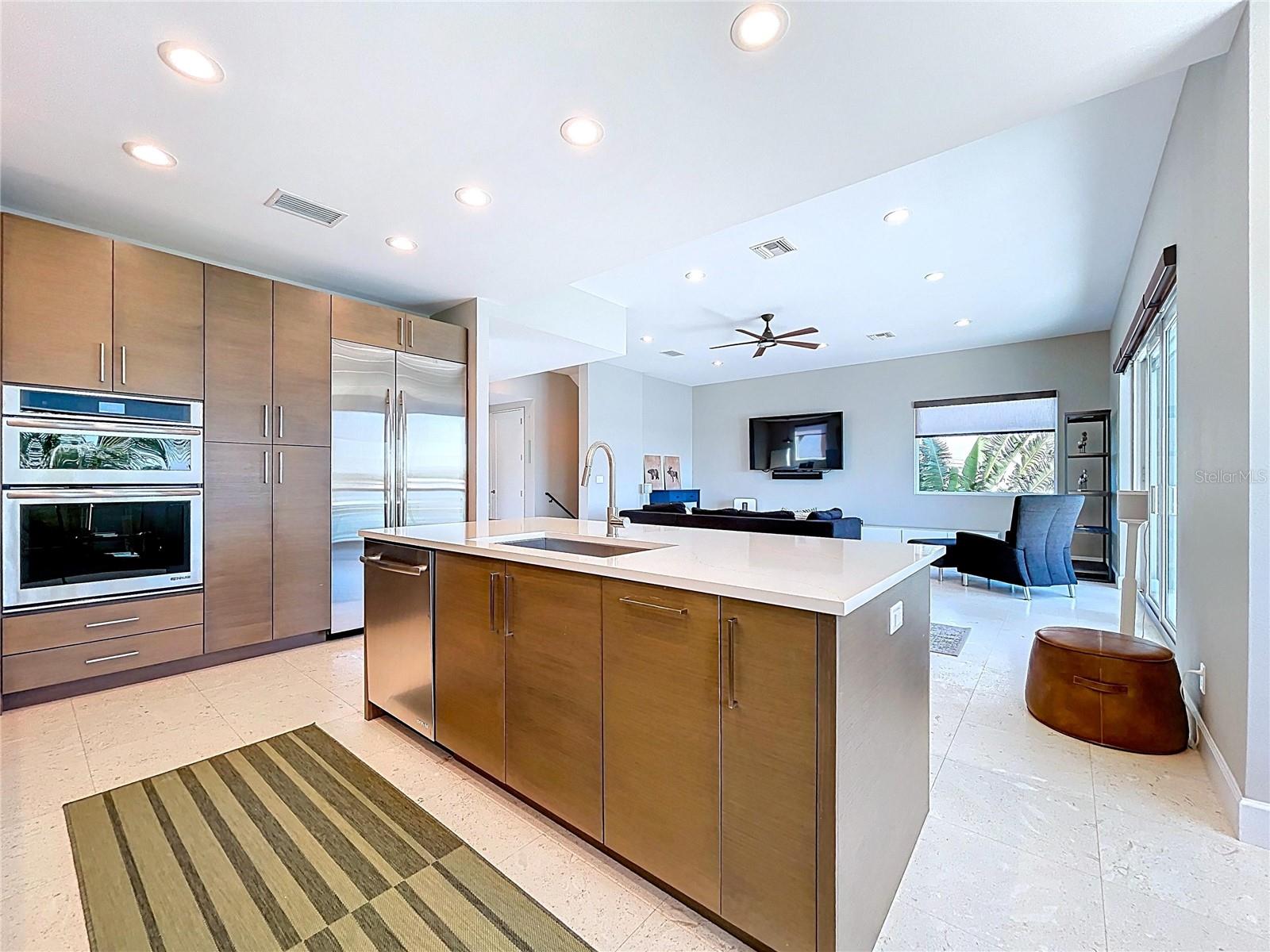 306 BAY PLZ, TREASURE ISLAND, FL — photo 19