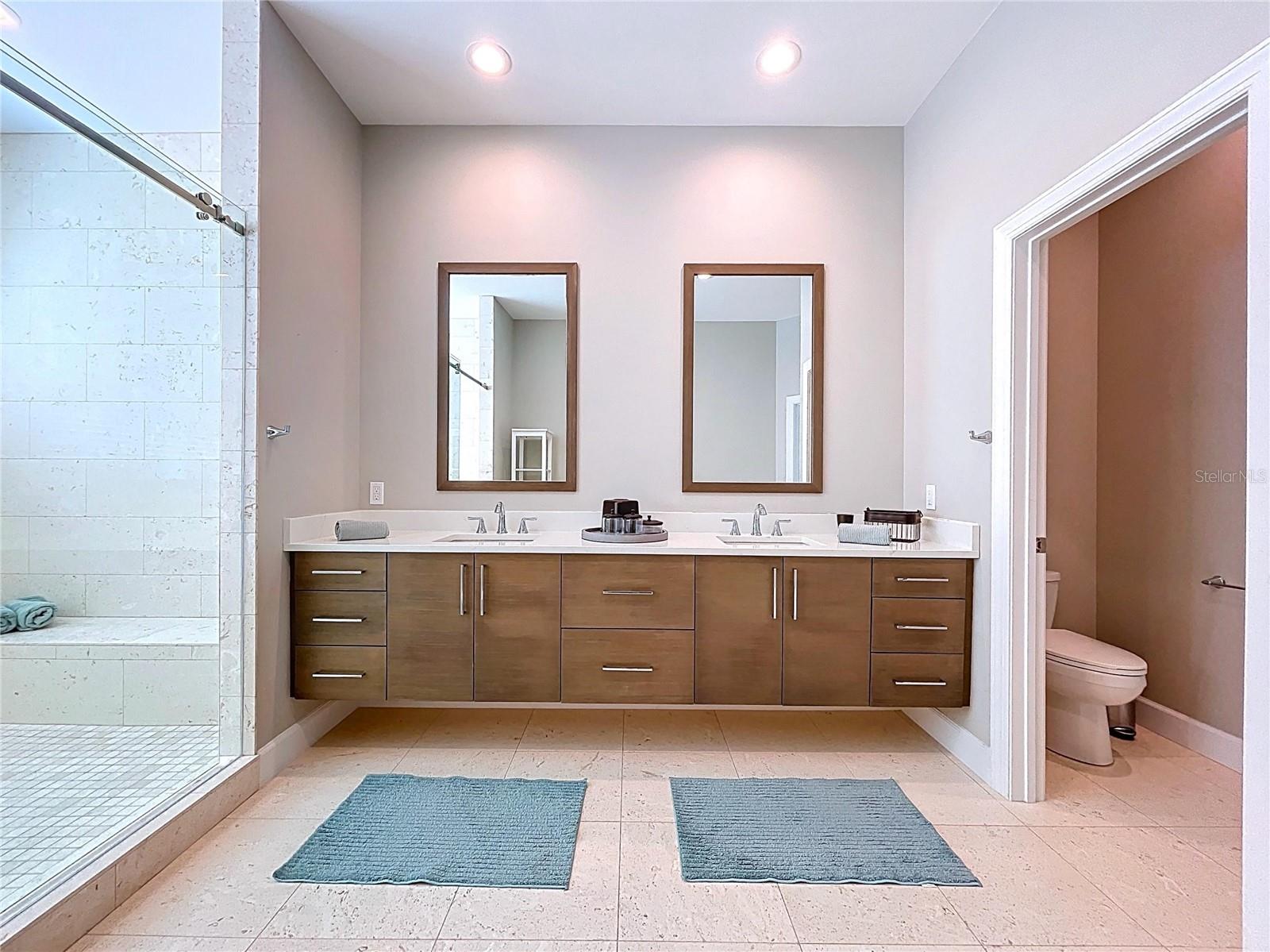 306 BAY PLZ, TREASURE ISLAND, FL — photo 28