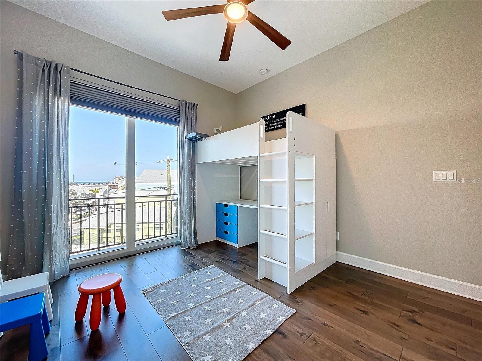 306 BAY PLZ, TREASURE ISLAND, FL — photo 40