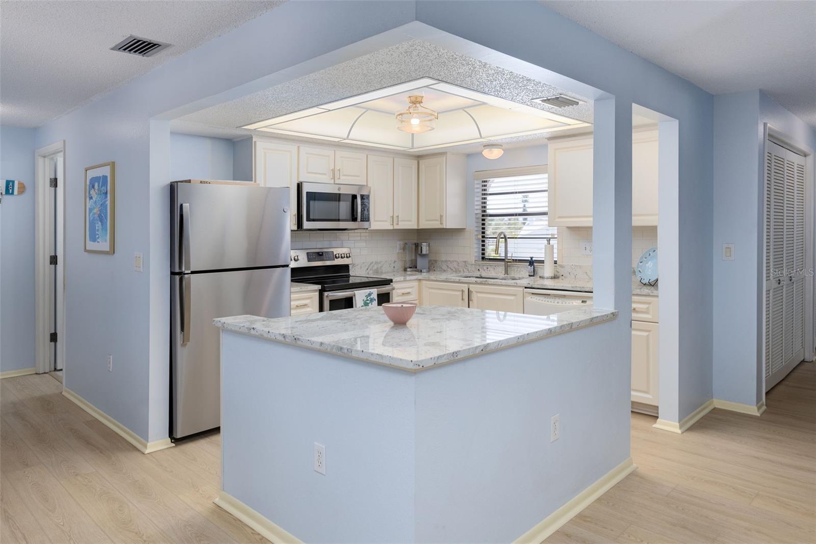 1727 BONITAS CIRS #1718-C, VENICE, FL — photo 11