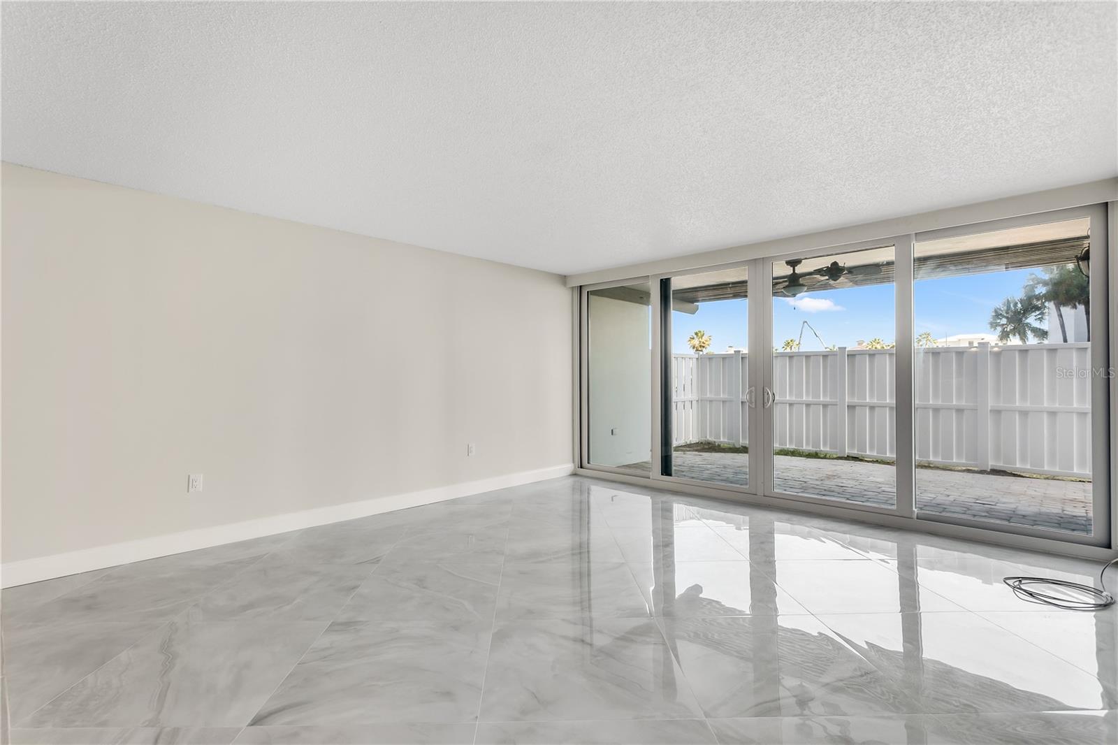 450 TREASURE ISLAND CSWY #104, TREASURE ISLAND, FL — photo 2