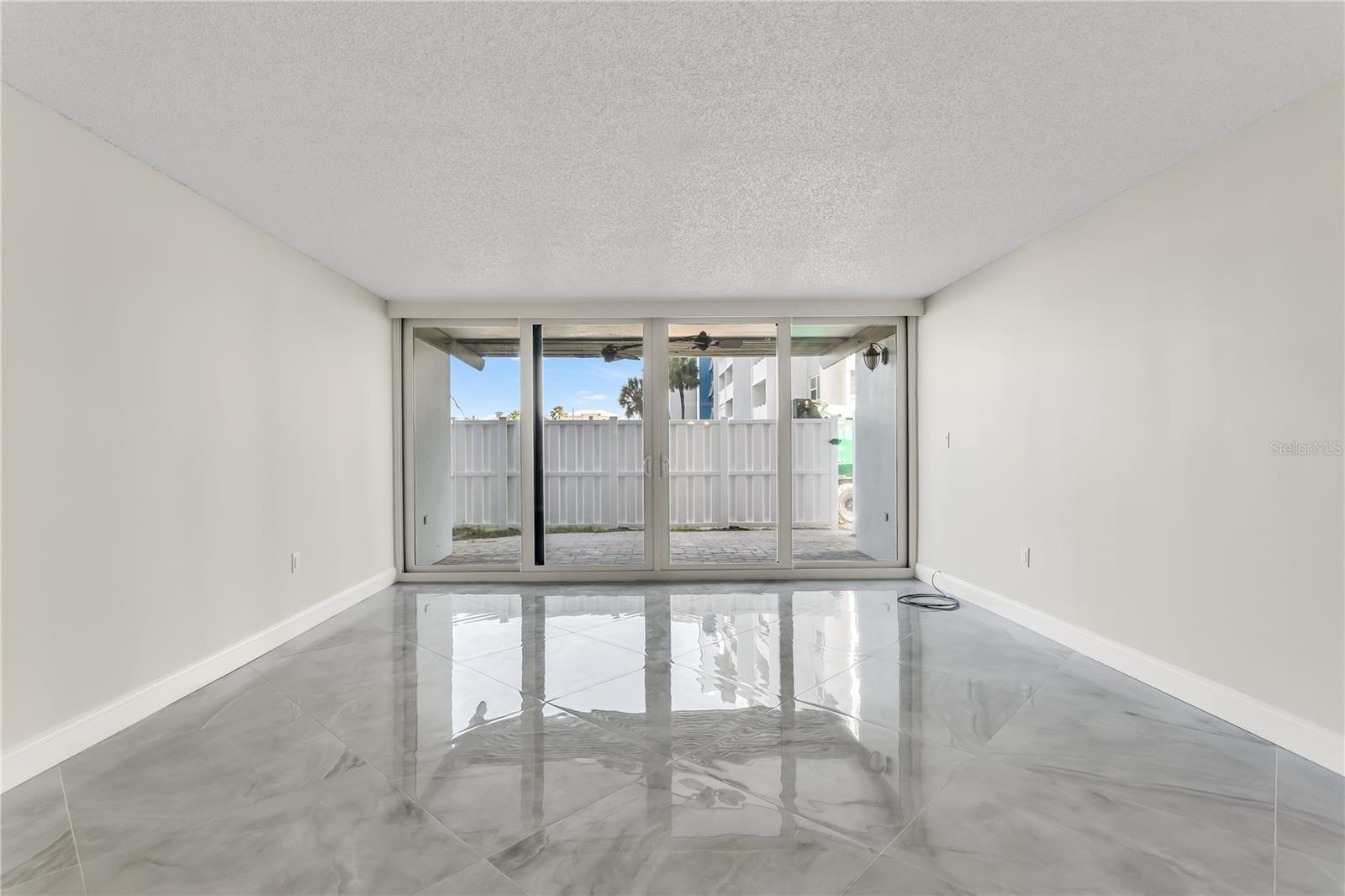 450 TREASURE ISLAND CSWY #104, TREASURE ISLAND, FL — photo 3