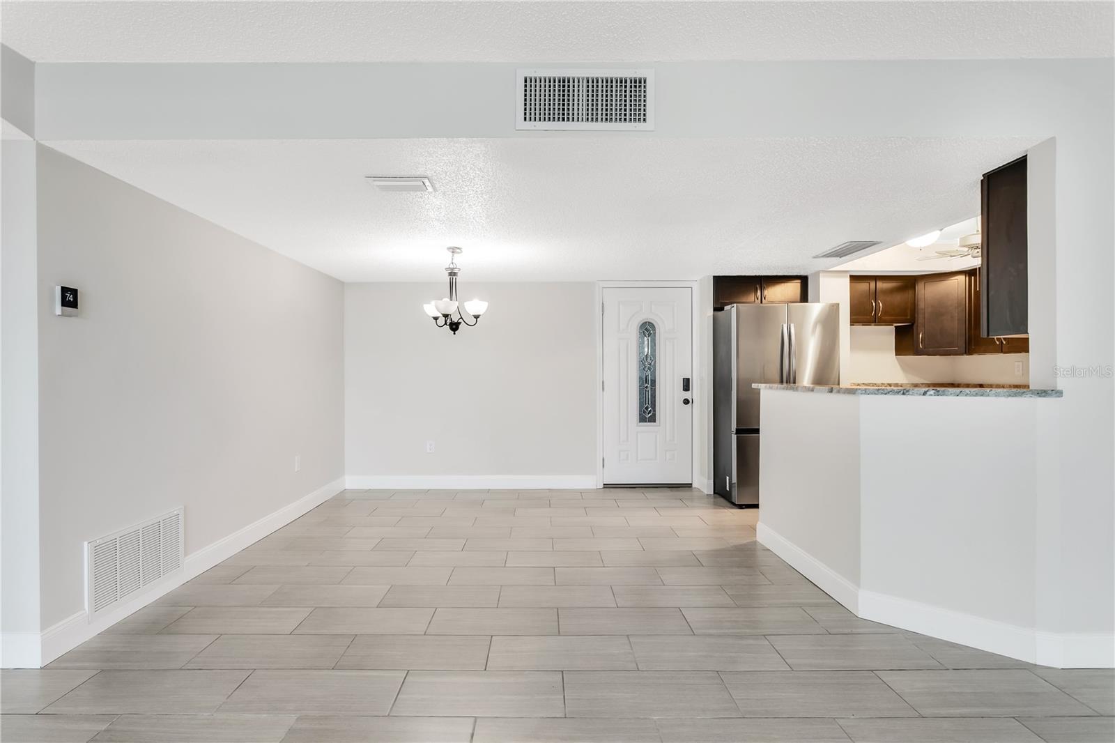 450 TREASURE ISLAND CSWY #104, TREASURE ISLAND, FL — photo 4