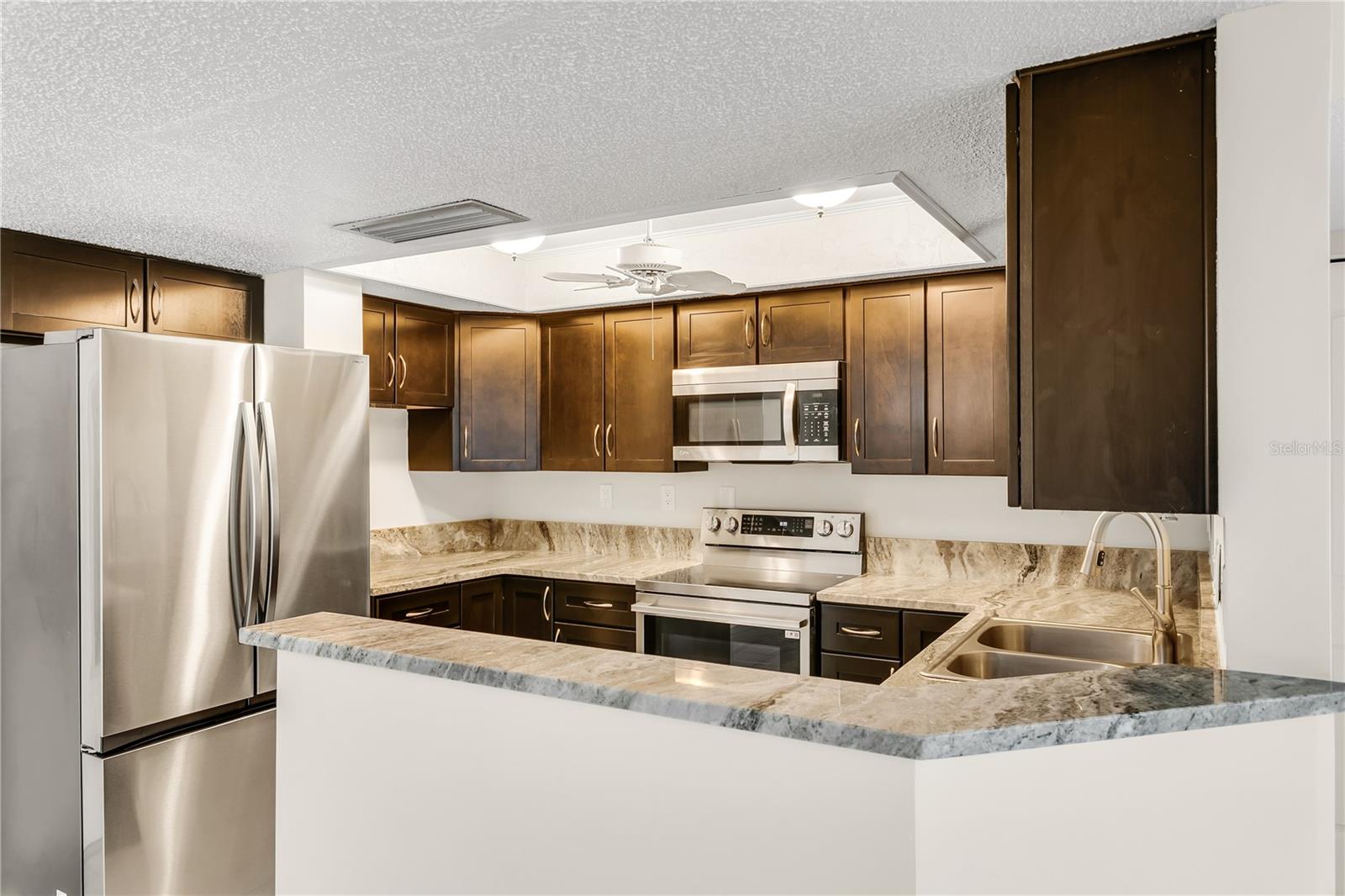 450 TREASURE ISLAND CSWY #104, TREASURE ISLAND, FL — photo 8
