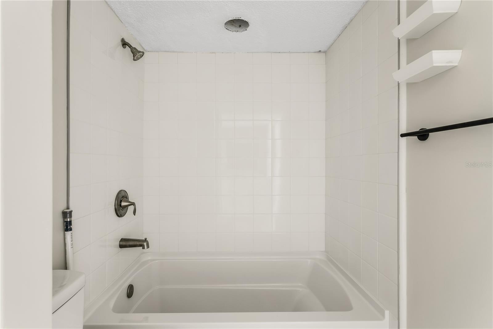 450 TREASURE ISLAND CSWY #104, TREASURE ISLAND, FL — photo 18