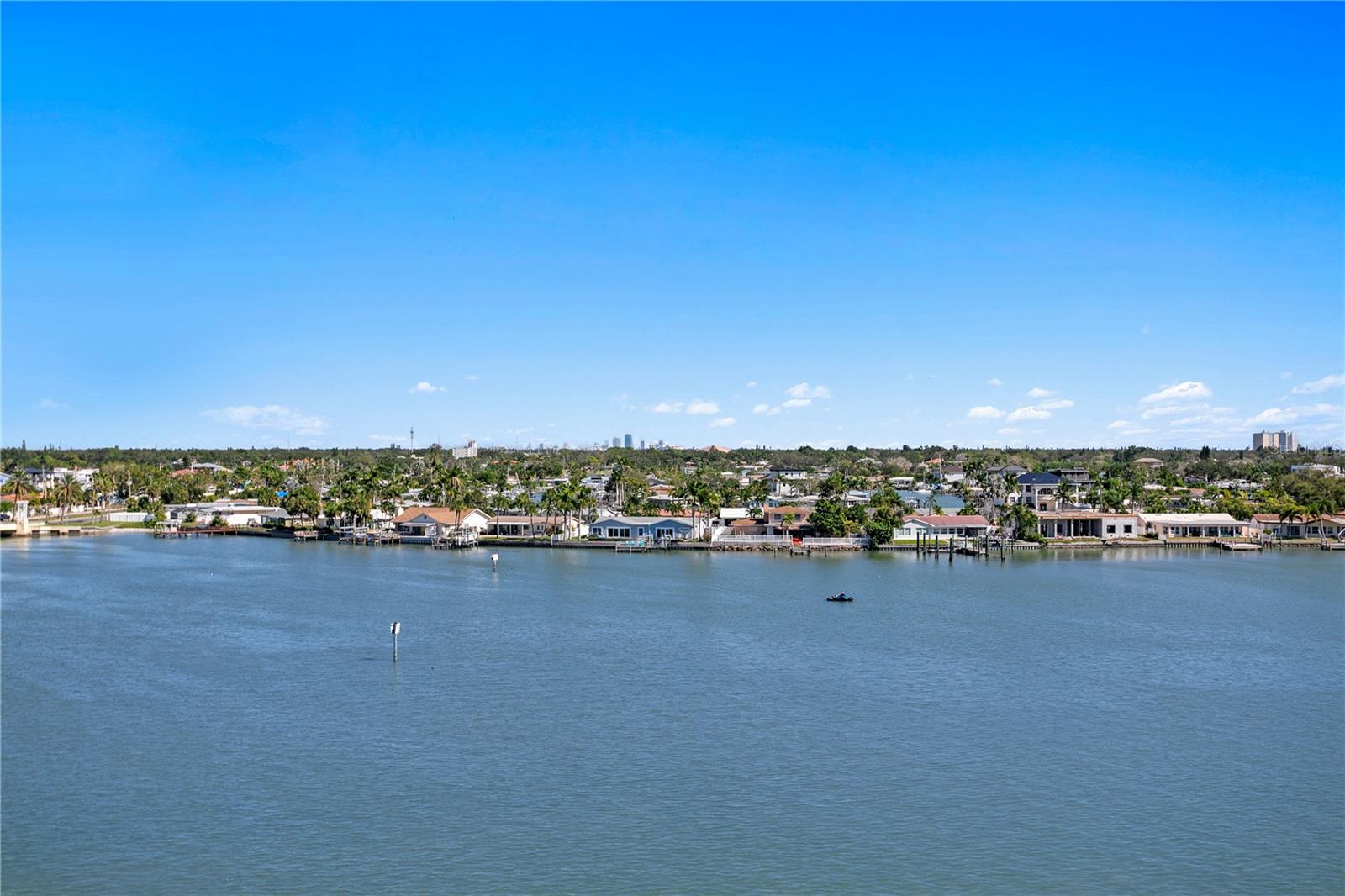 450 TREASURE ISLAND CSWY #104, TREASURE ISLAND, FL — photo 33