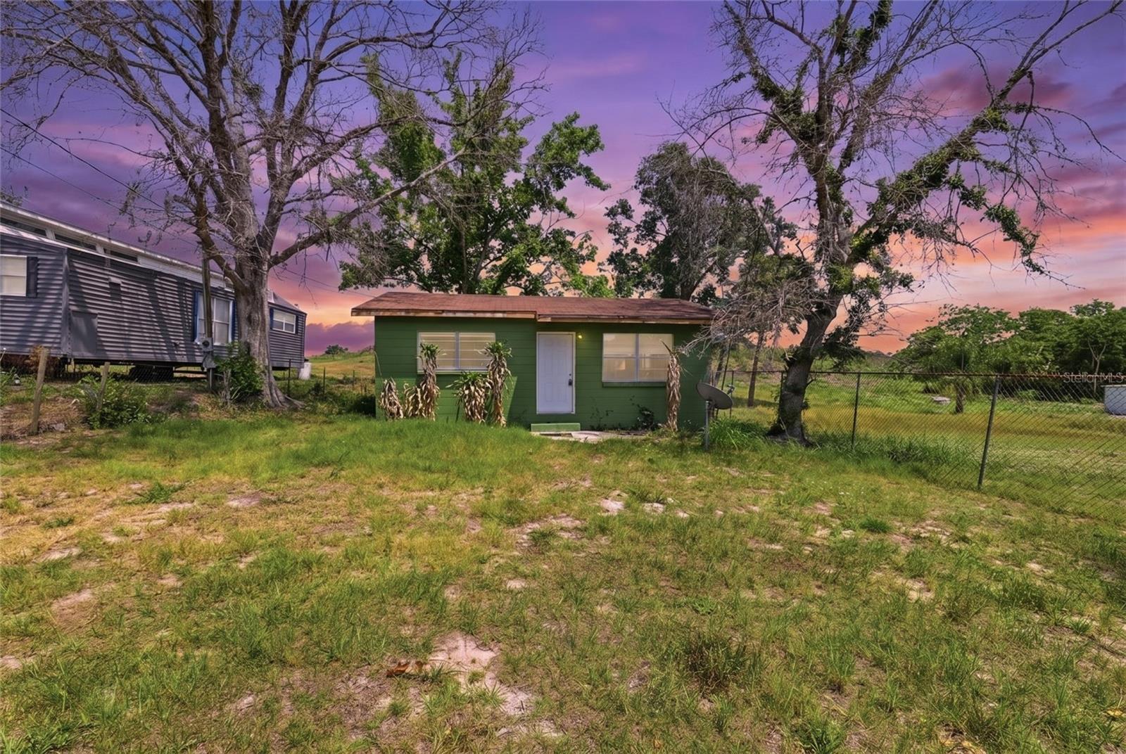 4610 WEEPING WILLOW AVE, SEBRING, FL