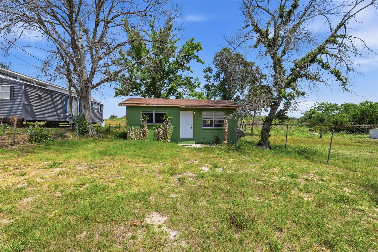 4610 WEEPING WILLOW AVE, SEBRING, FL — photo 3
