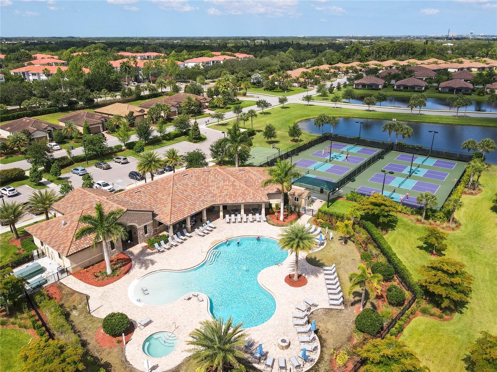424 WINDING BROOK LN #104, BRADENTON, FL — photo 43