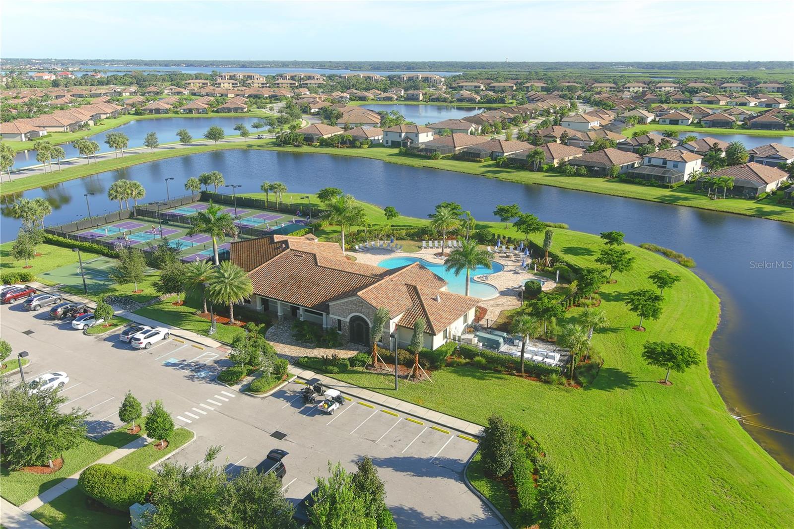 424 WINDING BROOK LN #104, BRADENTON, FL — photo 60