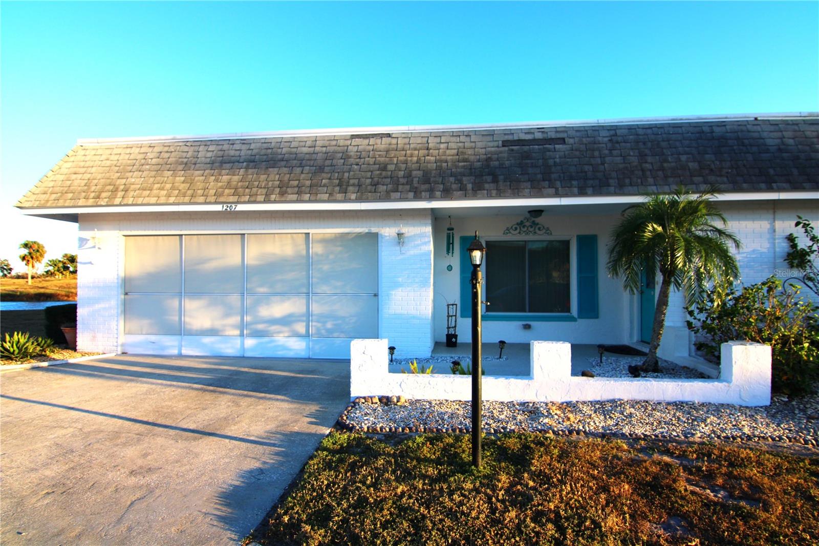 1207 LAKEHOUSE CT #1207, SUN CITY CENTER, FL
