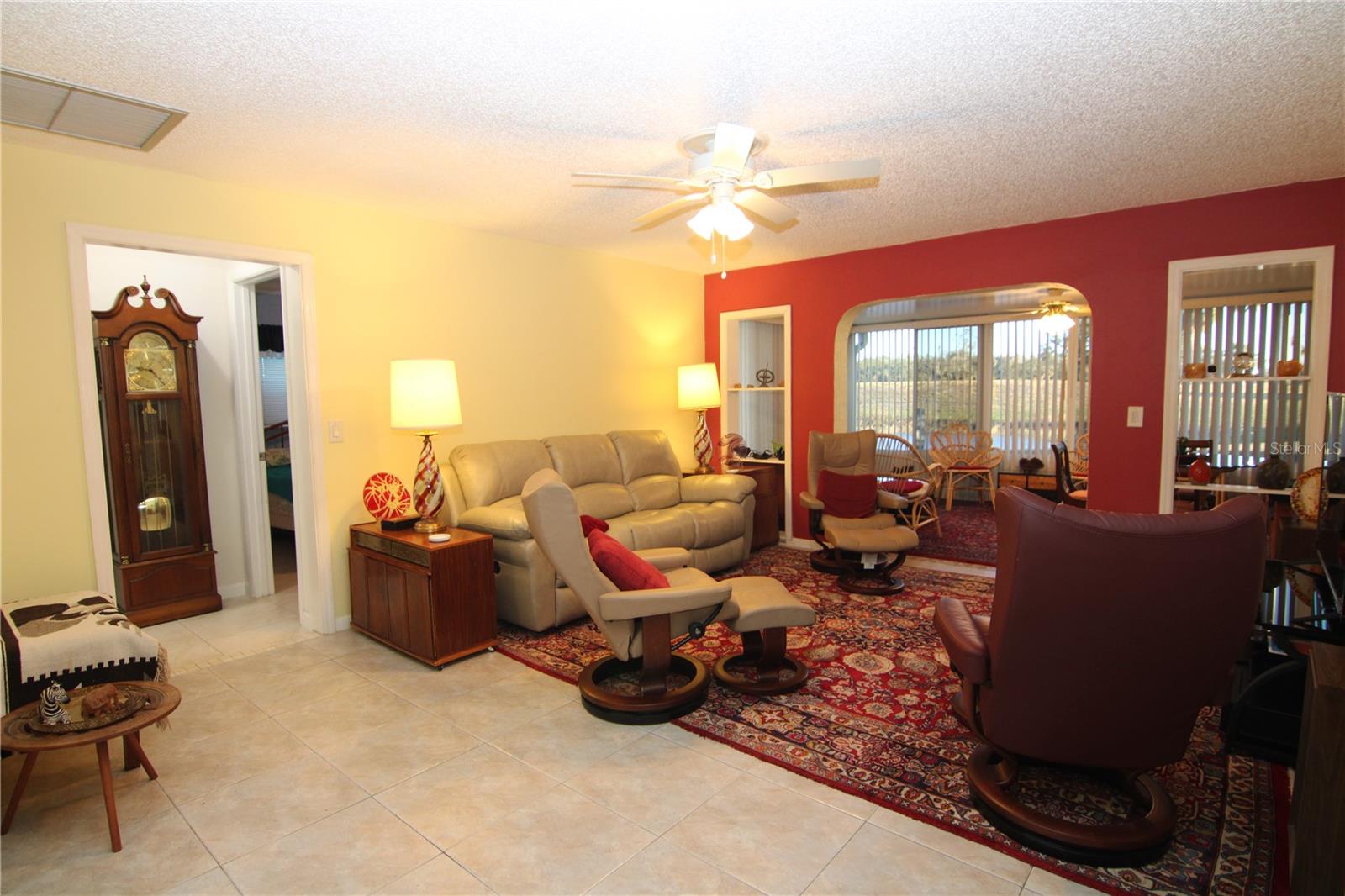 1207 LAKEHOUSE CT #1207, SUN CITY CENTER, FL — photo 8