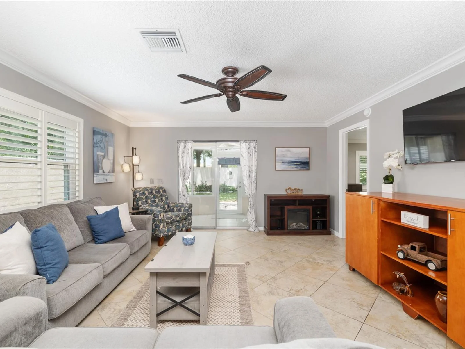 963 AVALON AVE, LADY LAKE, FL — photo 18