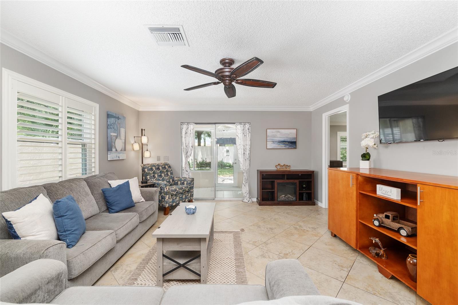 963 AVALON AVE, LADY LAKE, FL — photo 17