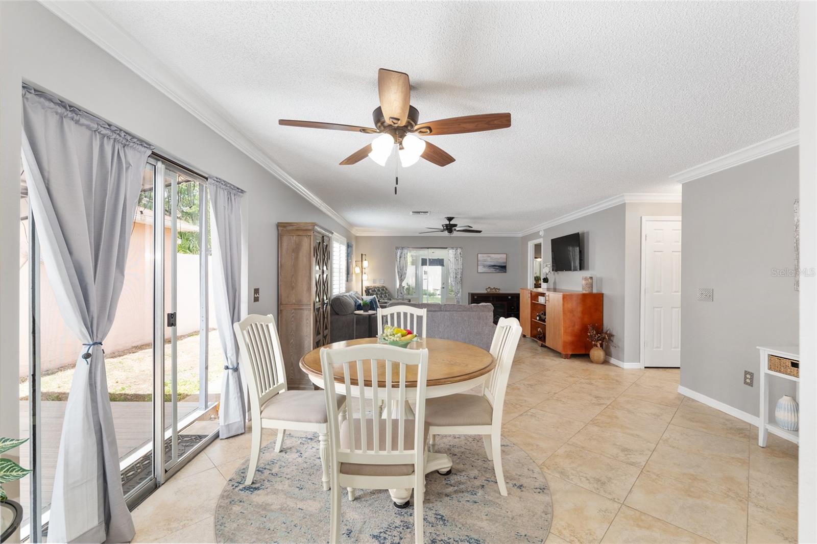 963 AVALON AVE, LADY LAKE, FL — photo 28