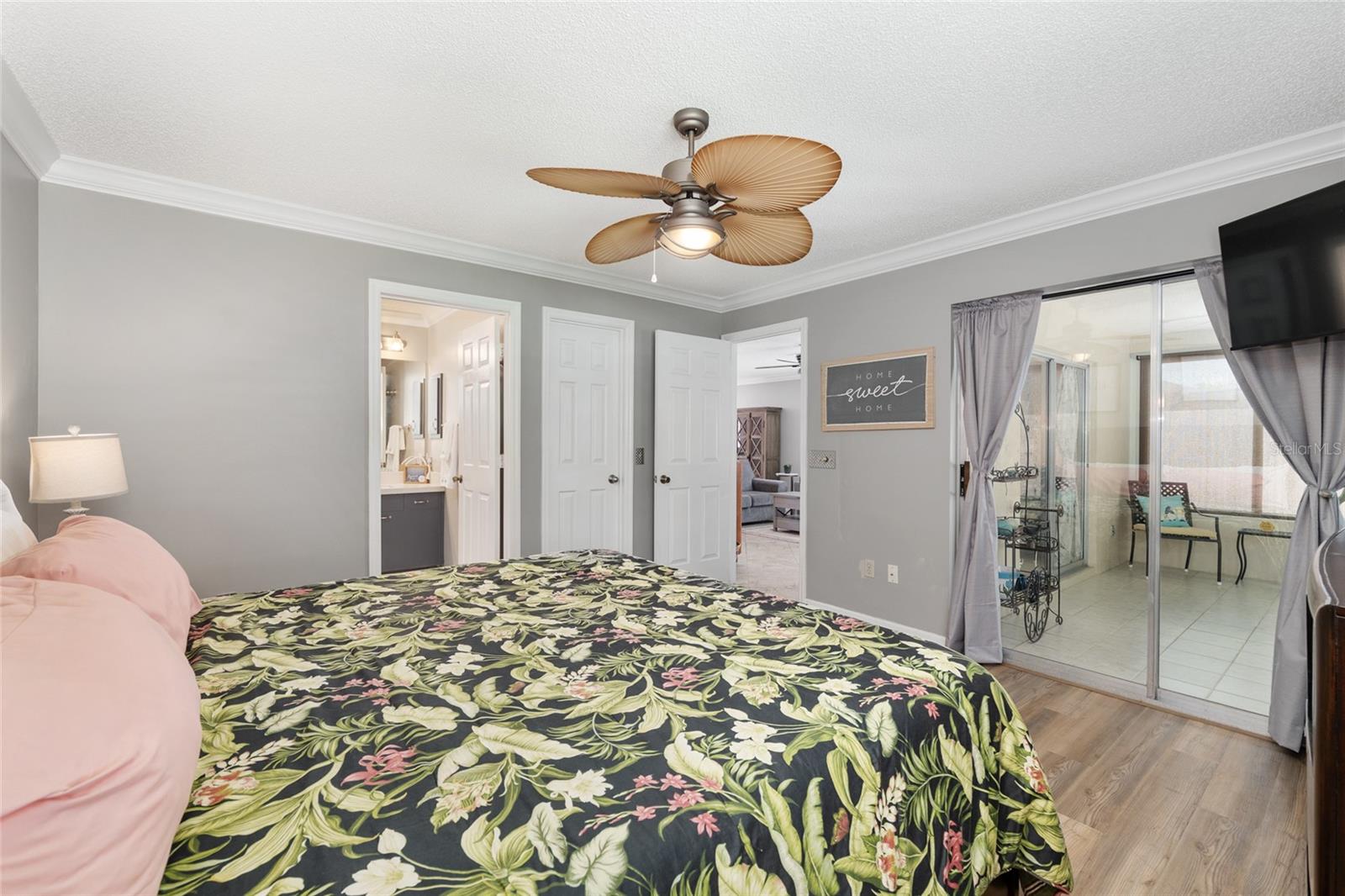 963 AVALON AVE, LADY LAKE, FL — photo 54
