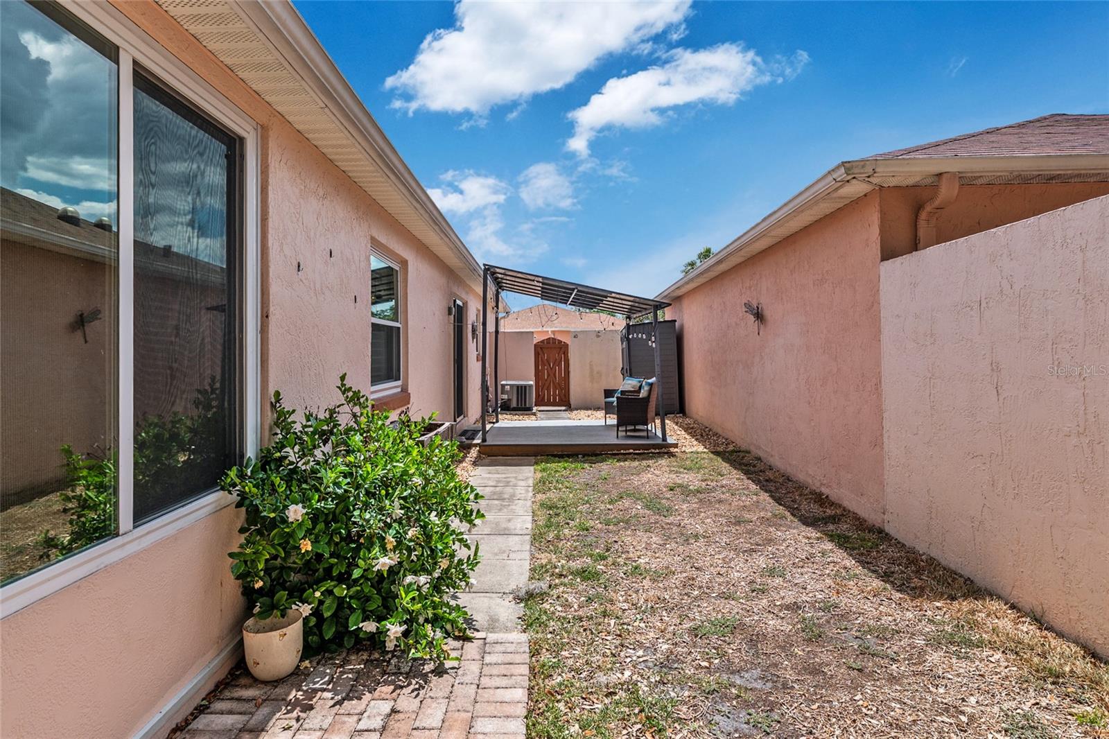 963 AVALON AVE, LADY LAKE, FL — photo 82