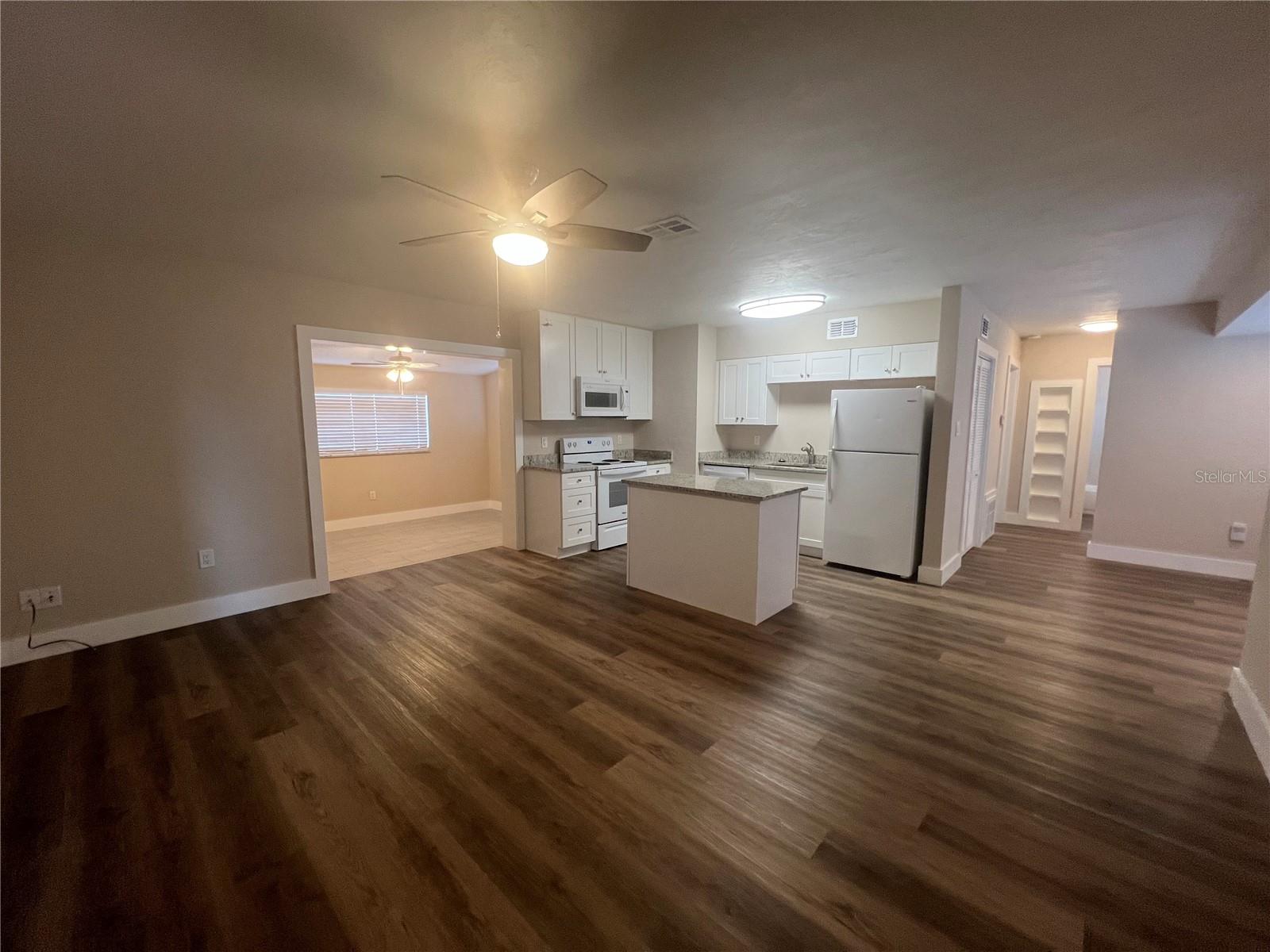 2472 PICNIC ST, PORT CHARLOTTE, FL — photo 4