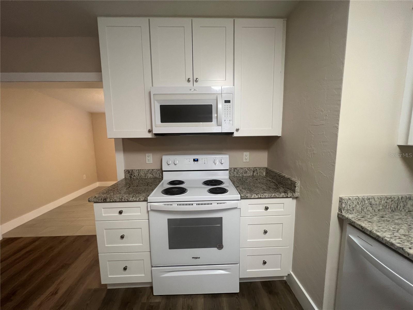 2472 PICNIC ST, PORT CHARLOTTE, FL — photo 7
