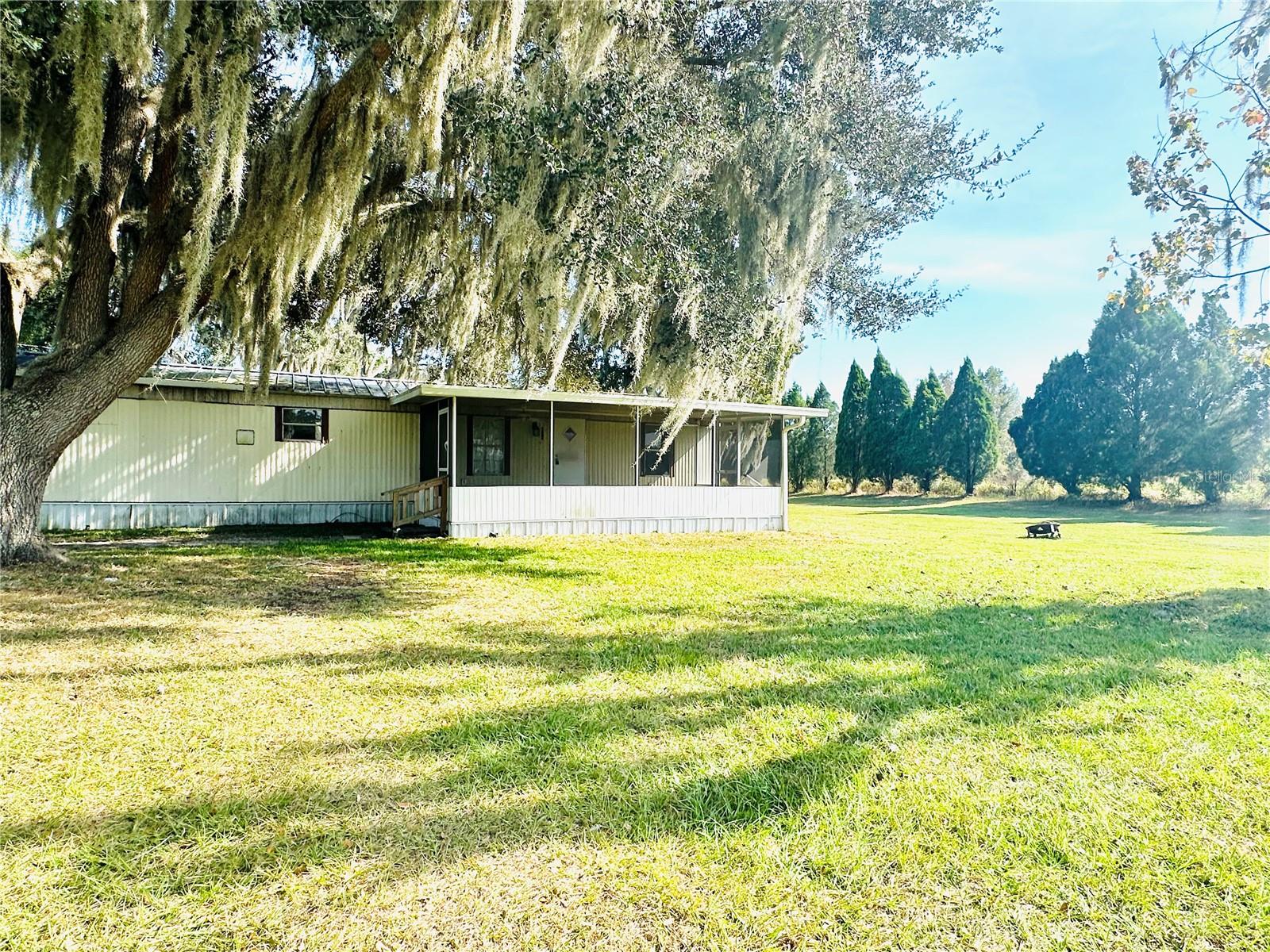 610 GROVE DR, BARTOW, FL — photo 2