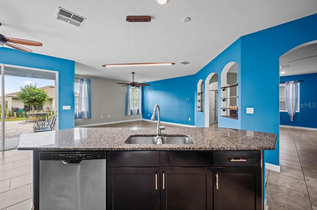 4538 CORTLAND DR, DAVENPORT, FL — photo 11