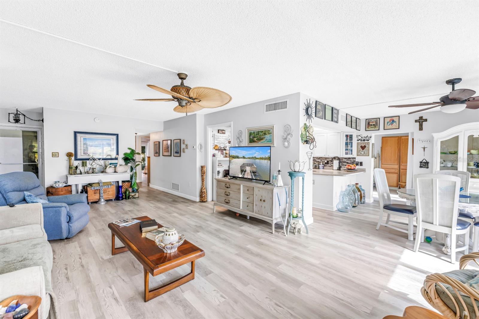 1655 S HIGHLAND AVE #J187, CLEARWATER, FL — photo 4