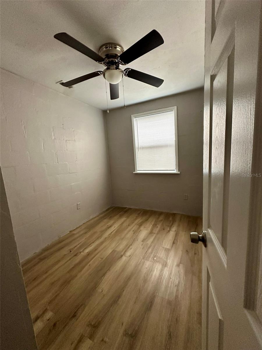 649 NE WALDO RD, GAINESVILLE, FL — photo 6
