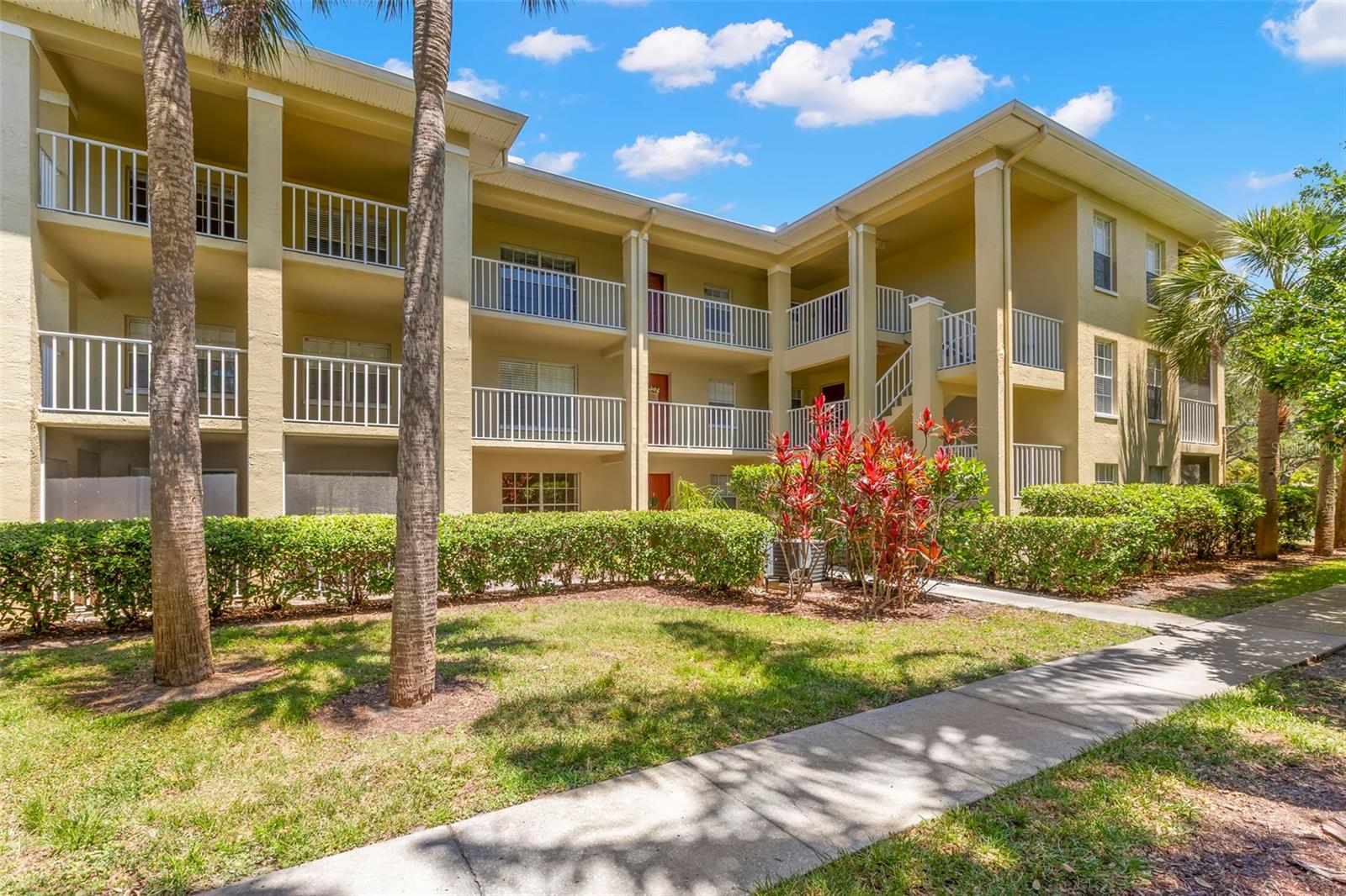 2690 CORAL LANDINGS BLVD #112, PALM HARBOR, FL