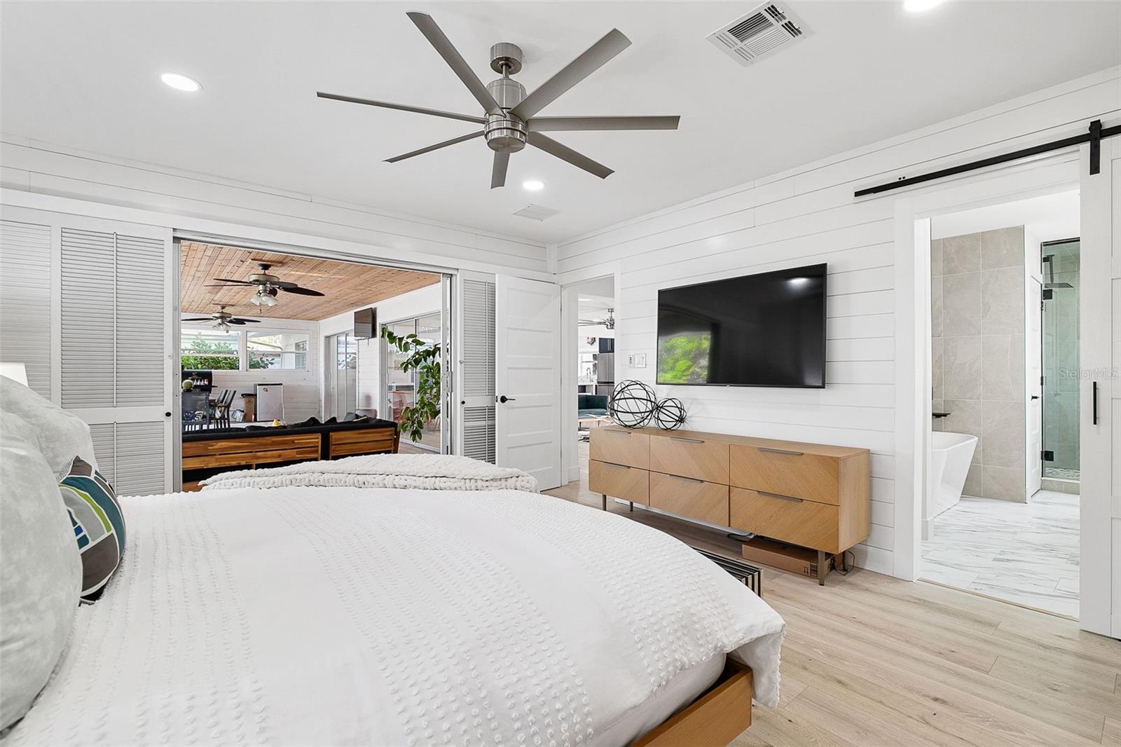 703 WHITFIELD AVE, SARASOTA, FL — photo 56