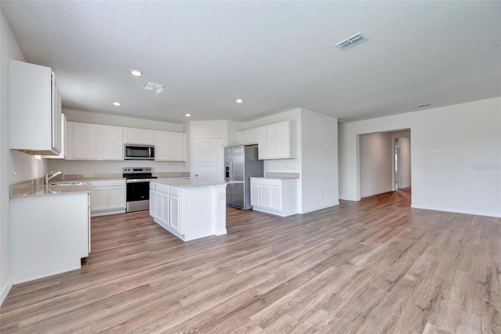 3610 PFEIFFER FALLS PL, DAVENPORT, FL — photo 8
