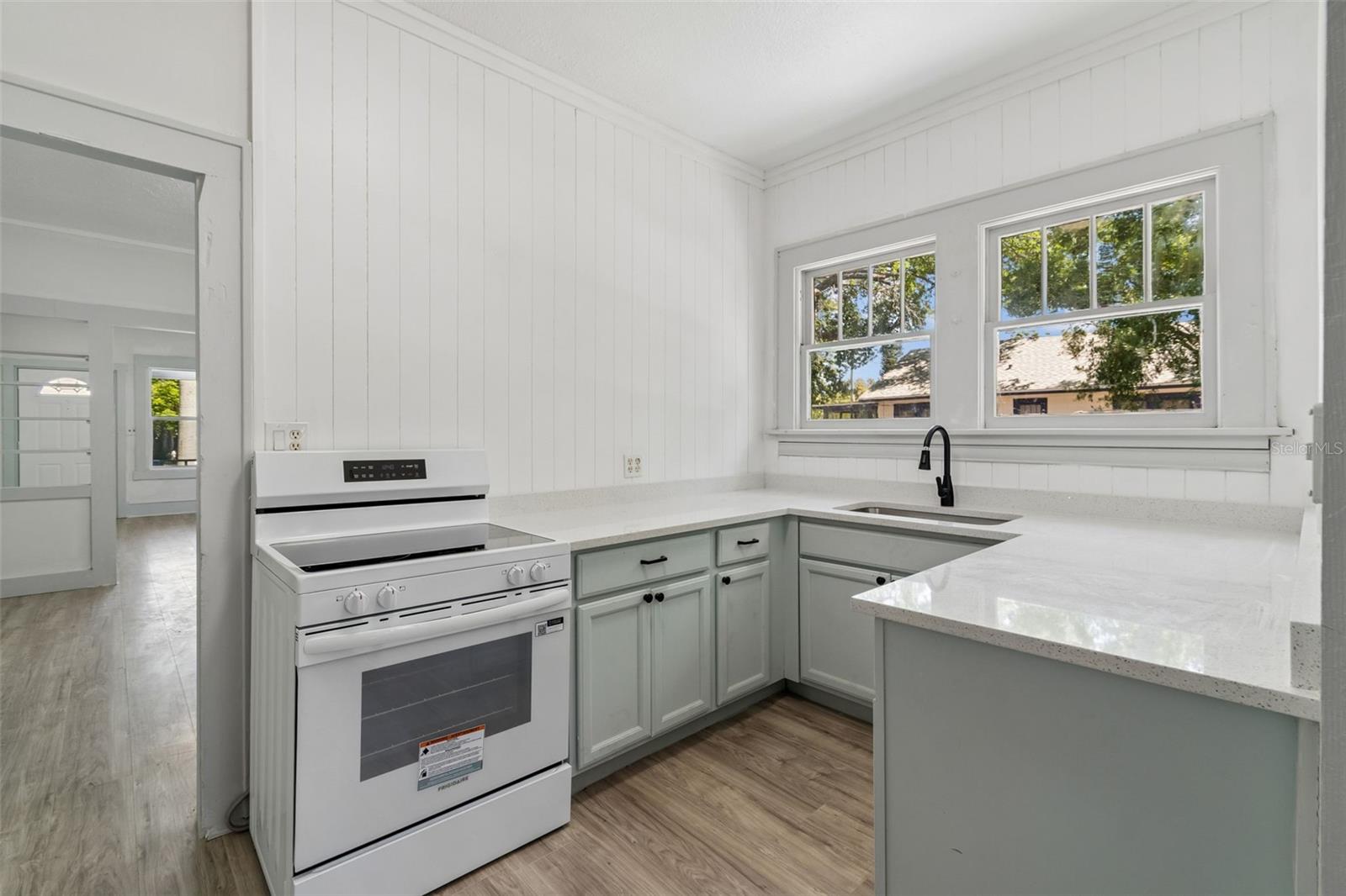 1002 23RD ST W, BRADENTON, FL — photo 35