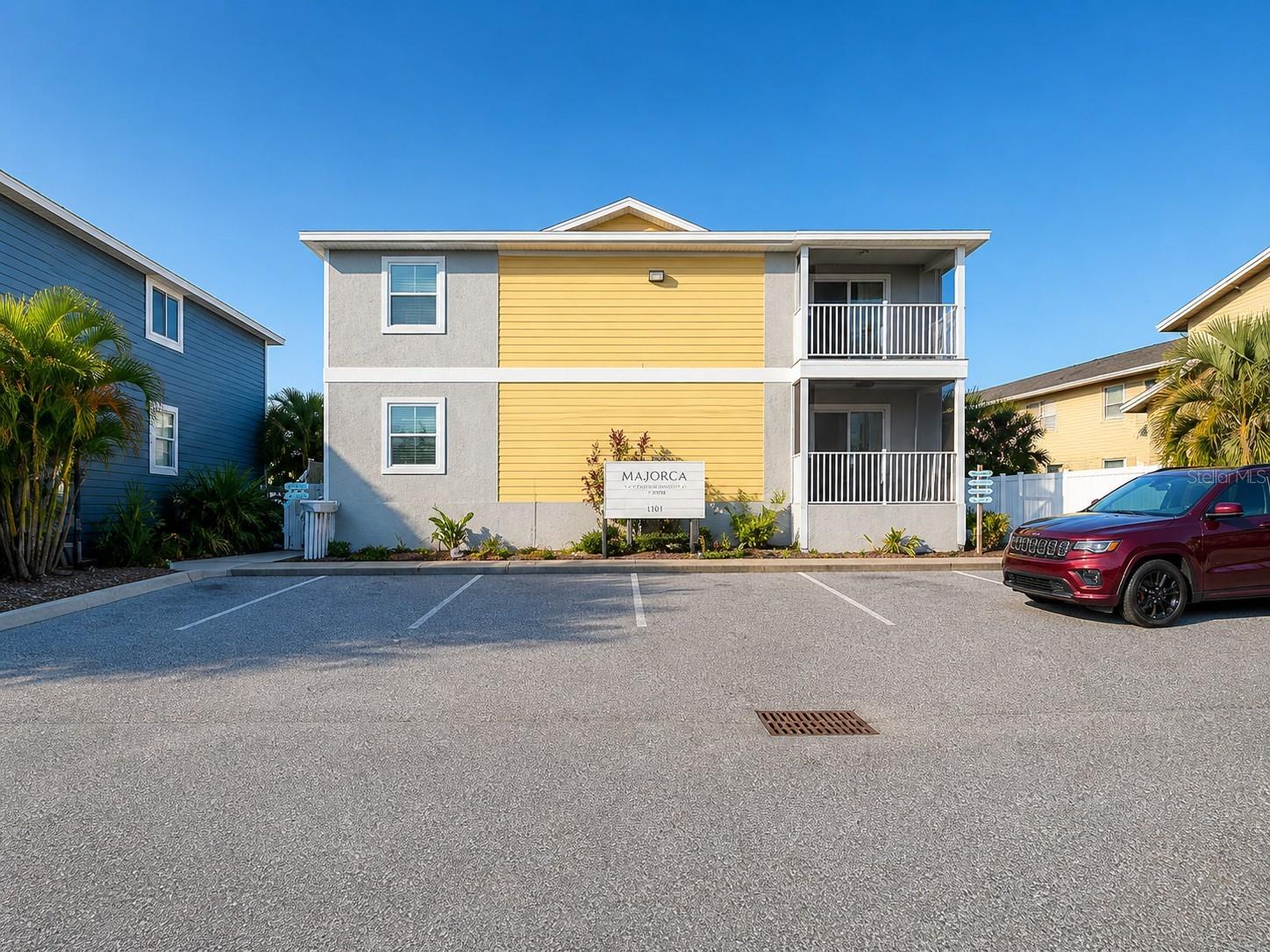 1013 APOLLO BEACH BLVD #202, APOLLO BEACH, FL