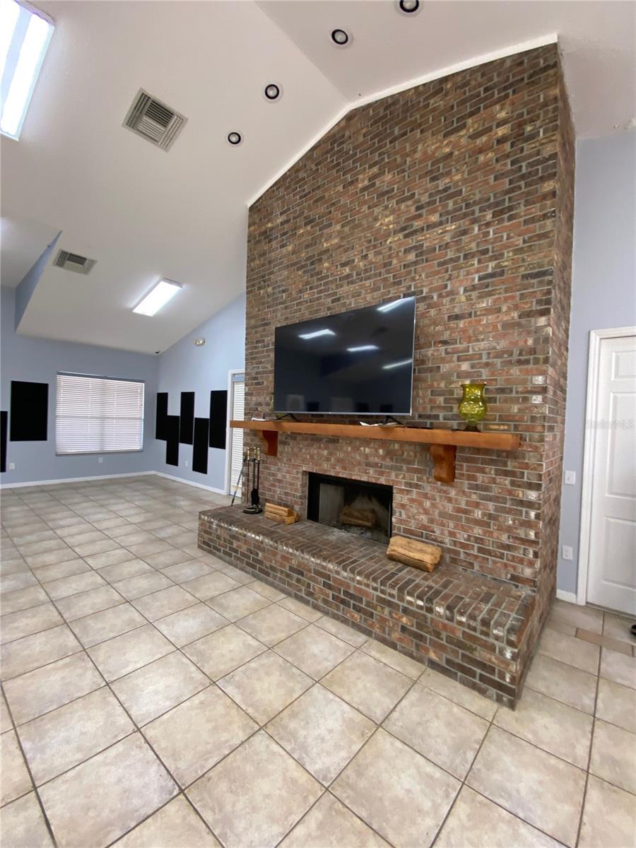 8330 FANTASIA PARK WAY, RIVERVIEW, FL — photo 50