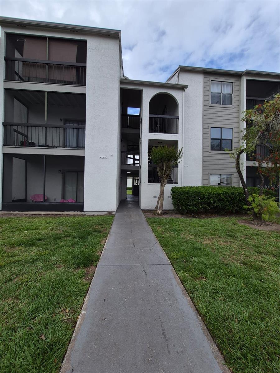 2031 CASCADES BLVD #307, KISSIMMEE, FL