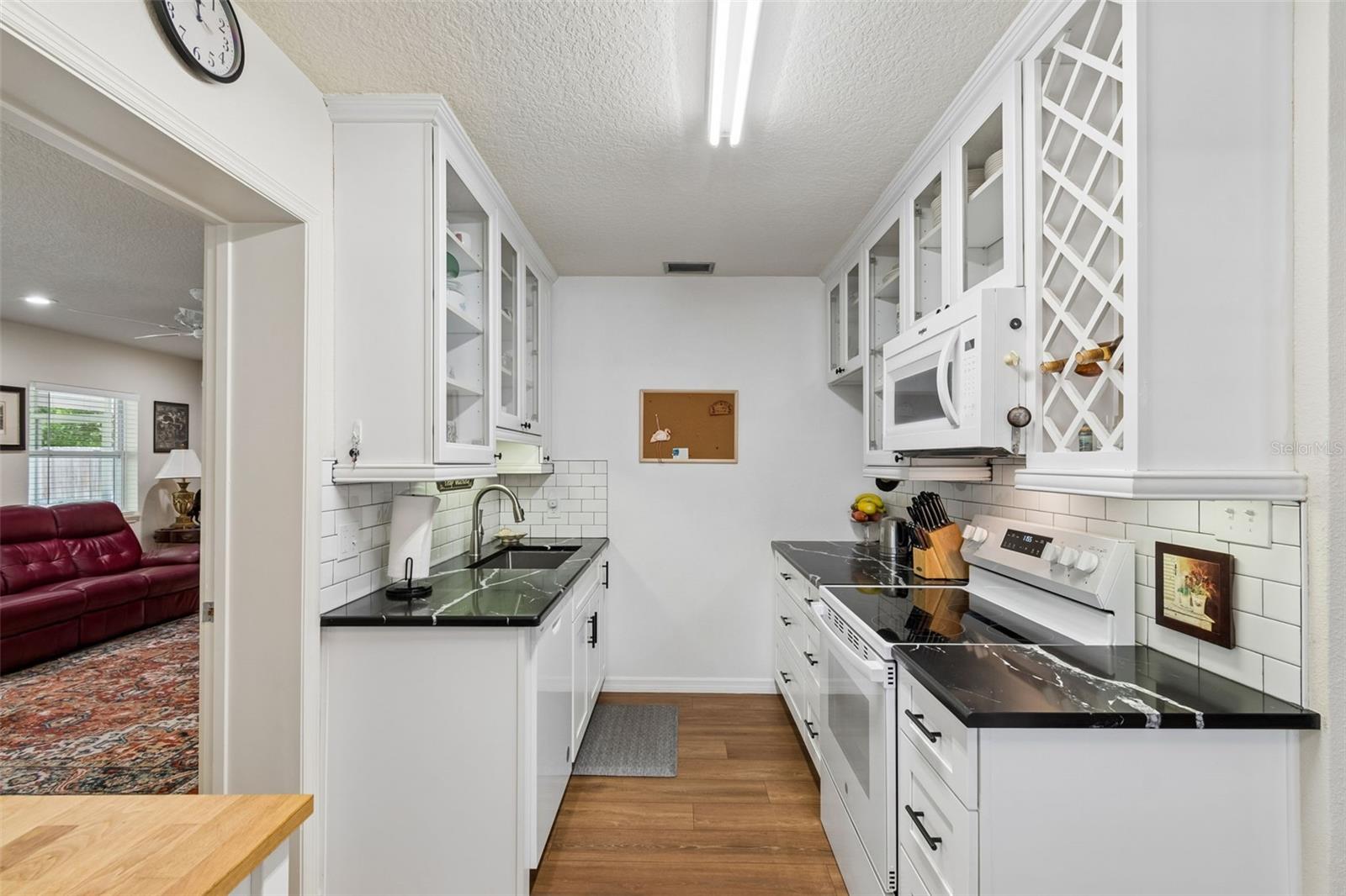 4727 W ANITA BLVD, TAMPA, FL — photo 10