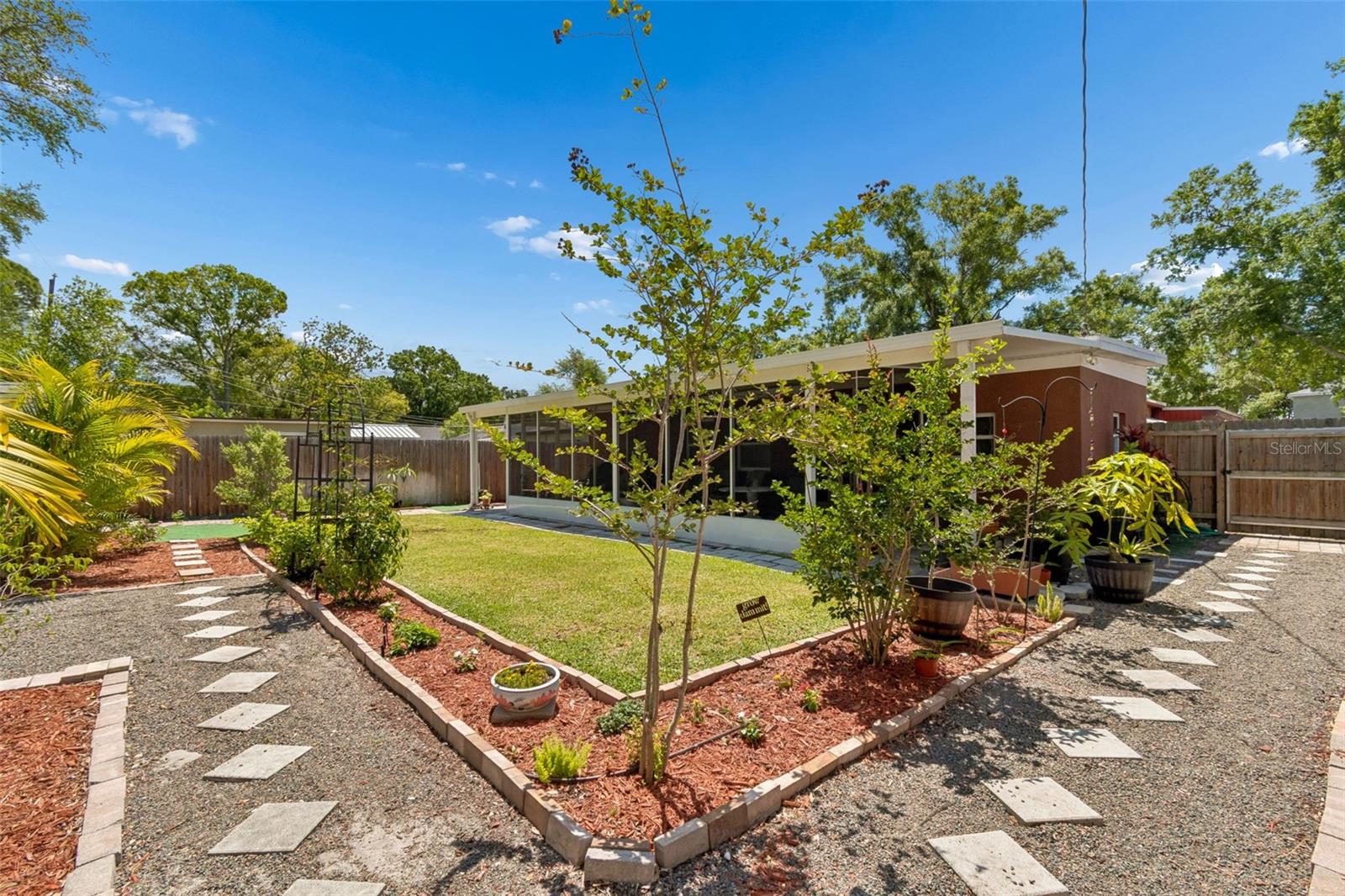 4727 W ANITA BLVD, TAMPA, FL — photo 28