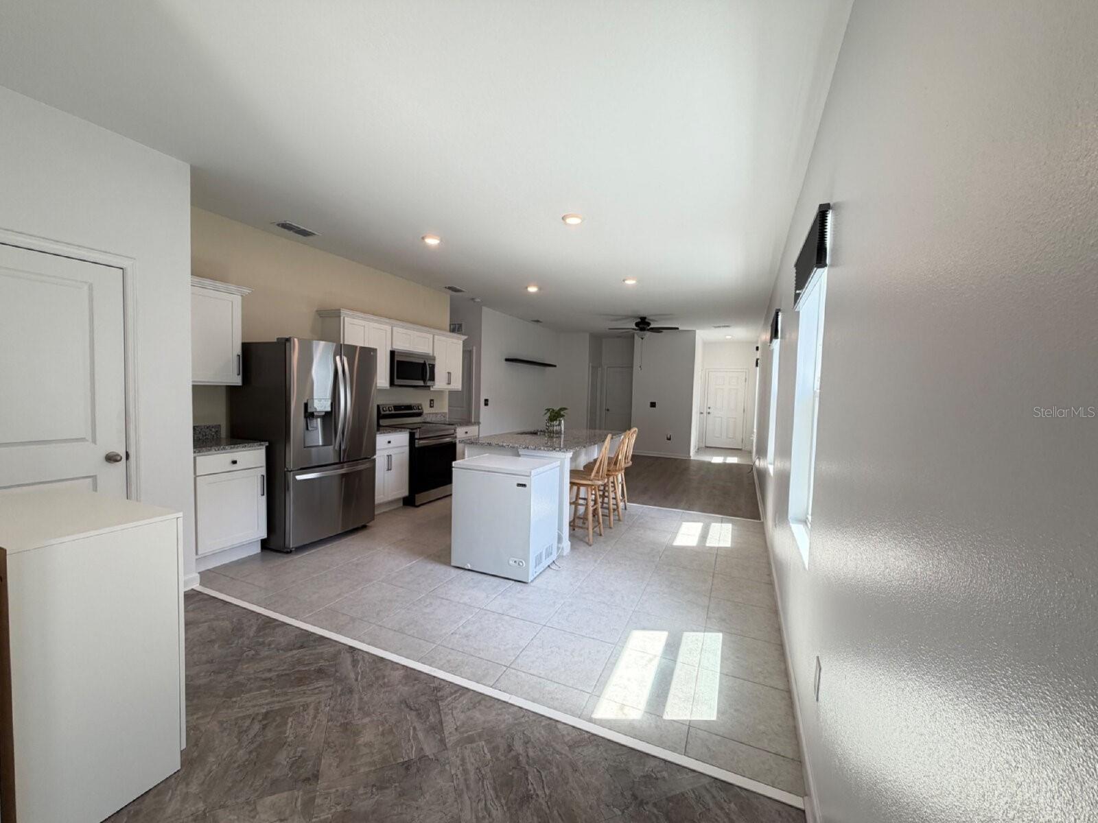 2021 HEMINGWAY CIR, GROVELAND, FL — photo 7