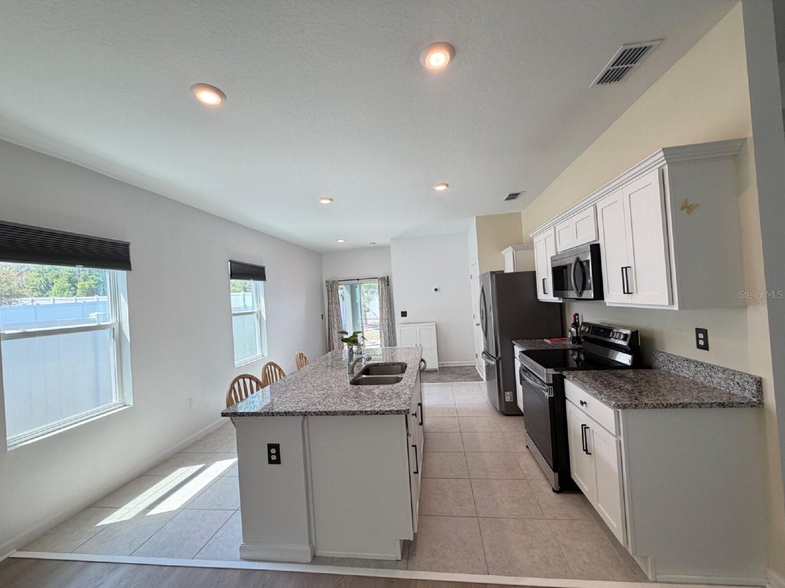 2021 HEMINGWAY CIR, GROVELAND, FL — photo 25