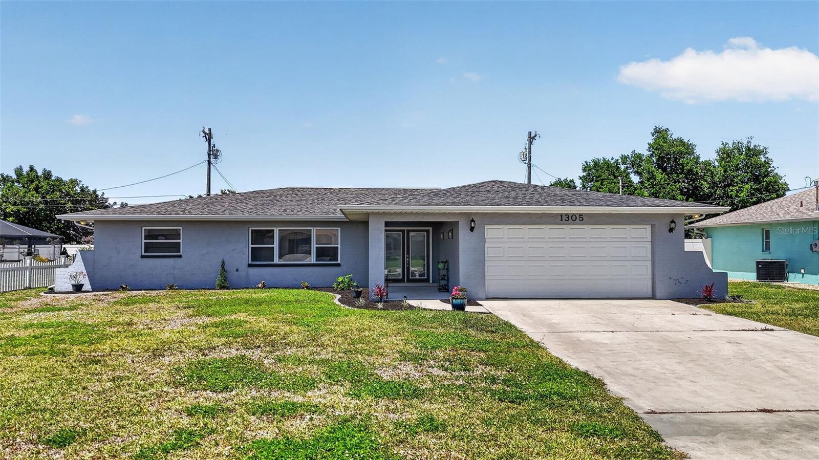 1305 SE 37TH TER, CAPE CORAL, FL